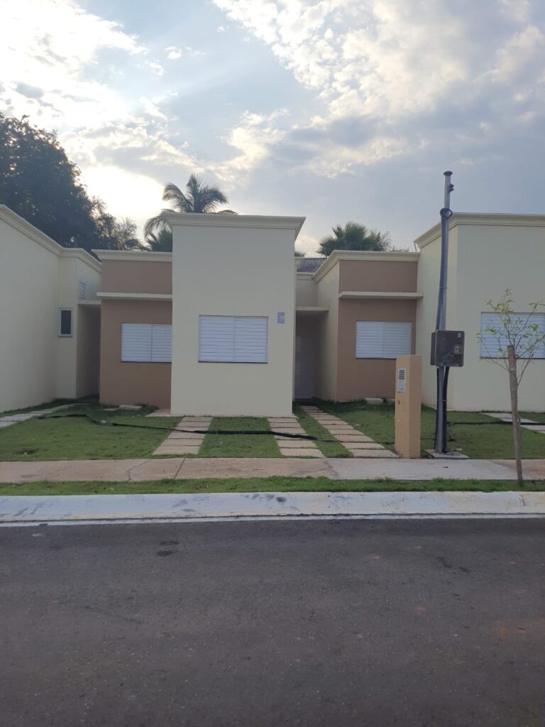 Imóvel / Casa /para locação em condomínio fechado/ VIVA – Rondonópolis/MT