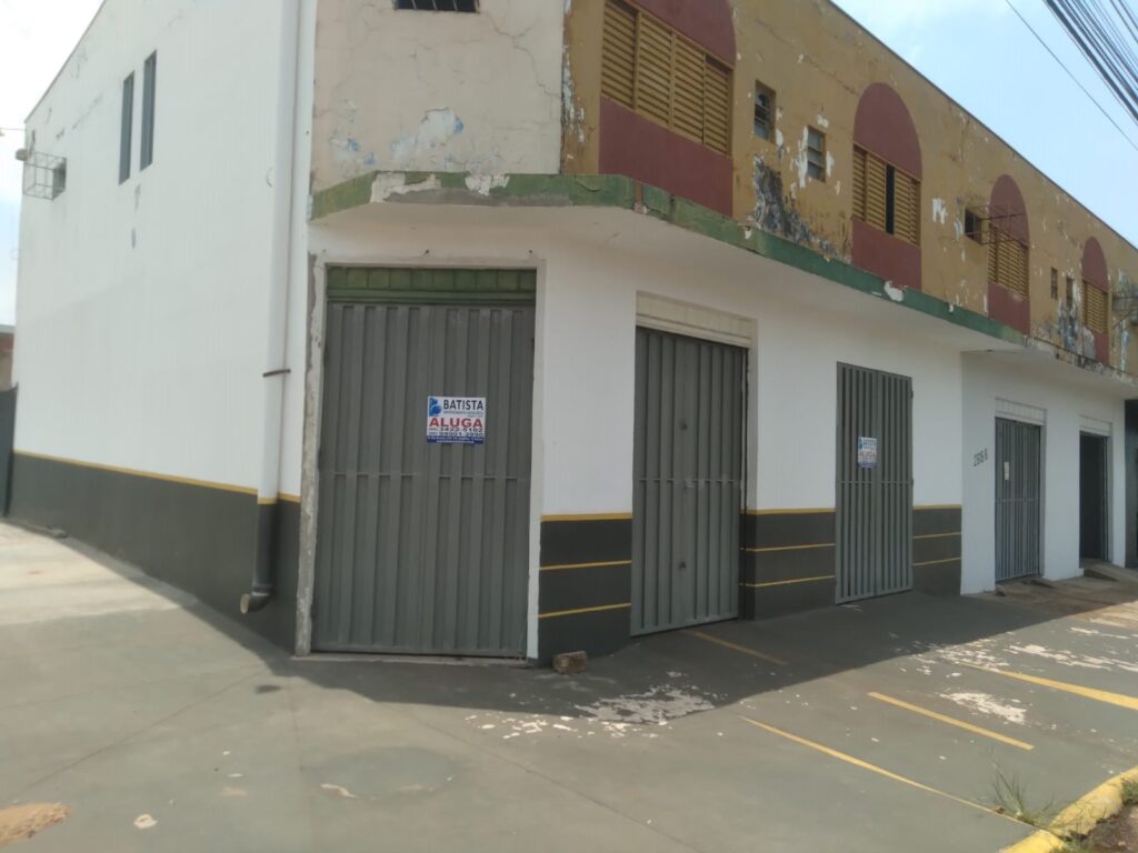 Imóvel Comercial para locação na Rua Fernando Corrêa da Costa  Centro
