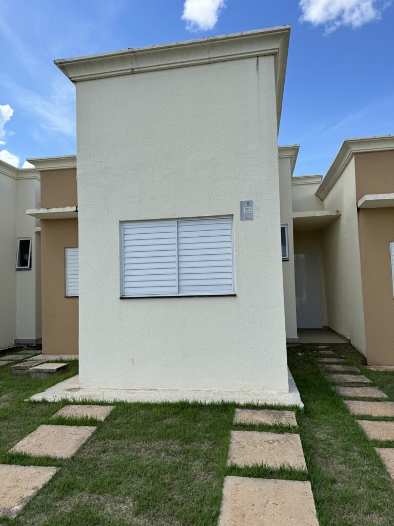 Vende-se Casa Nova no Condomínio Viva Rondonópolis