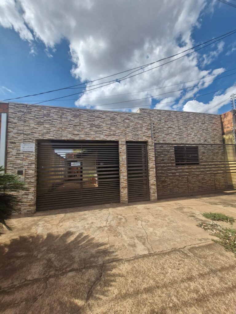 Oportunidade em Rondonópolis: Casa à venda no Jd. Dinalva Muniz